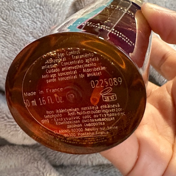 Clarins 1.6 oz Double Serum - Picture 4 of 5